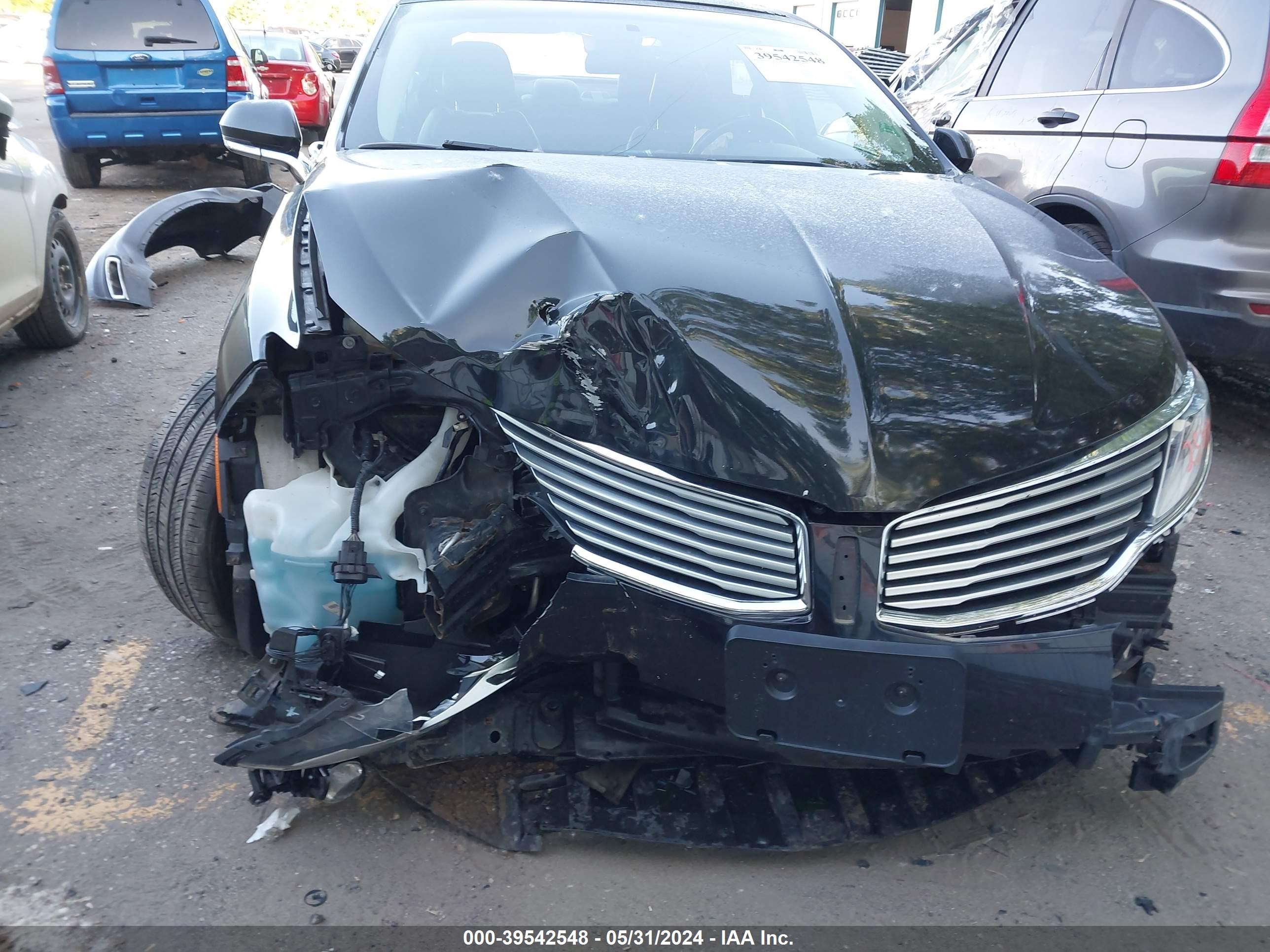 Photo 5 VIN: 3LN6L2LU4ER828308 - LINCOLN MKZ 