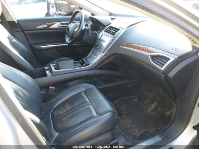 Photo 4 VIN: 3LN6L2LU4FR620091 - LINCOLN MKZ 