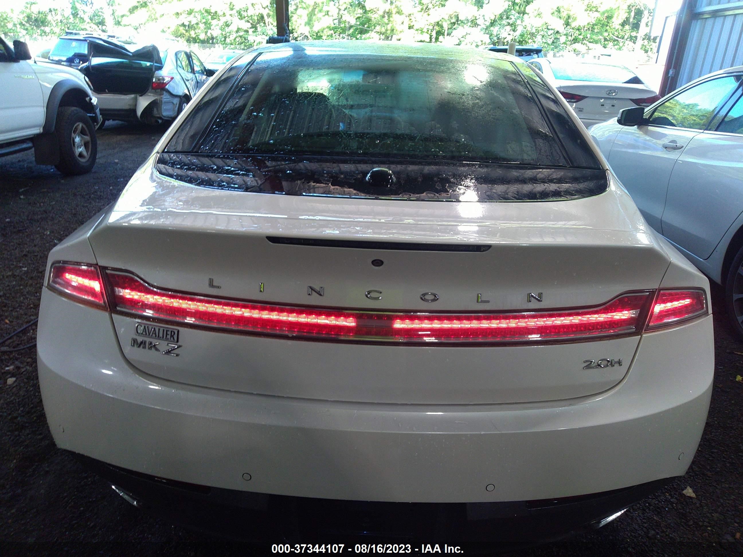 Photo 15 VIN: 3LN6L2LU4GR606337 - LINCOLN MKZ 