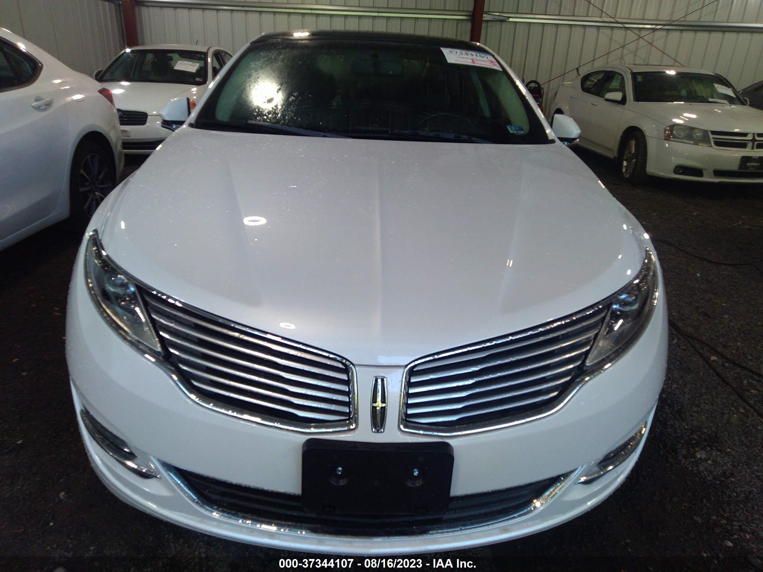 Photo 5 VIN: 3LN6L2LU4GR606337 - LINCOLN MKZ 