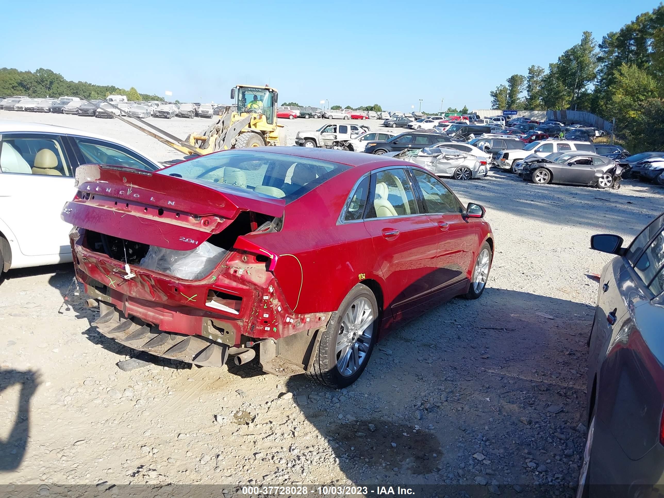 Photo 3 VIN: 3LN6L2LU6DR825182 - LINCOLN MKZ 