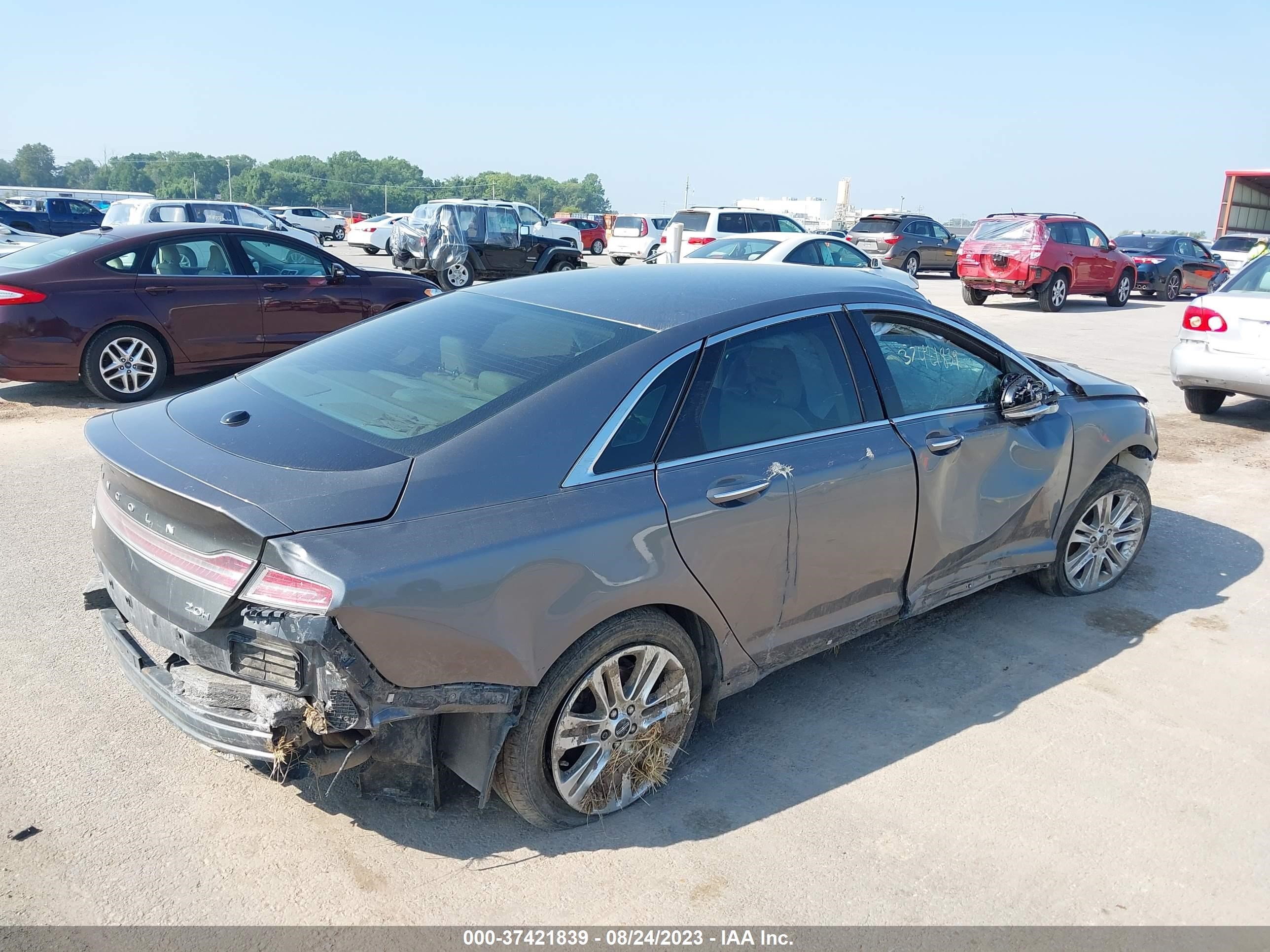 Photo 3 VIN: 3LN6L2LU6ER808321 - LINCOLN MKZ 