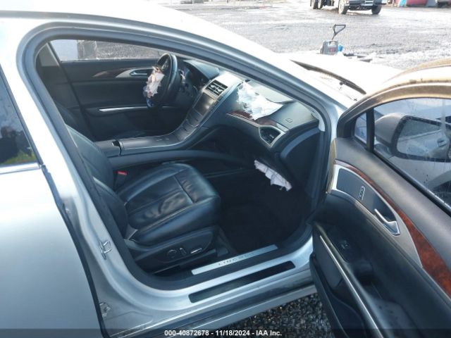 Photo 4 VIN: 3LN6L2LU7FR614253 - LINCOLN MKZ 