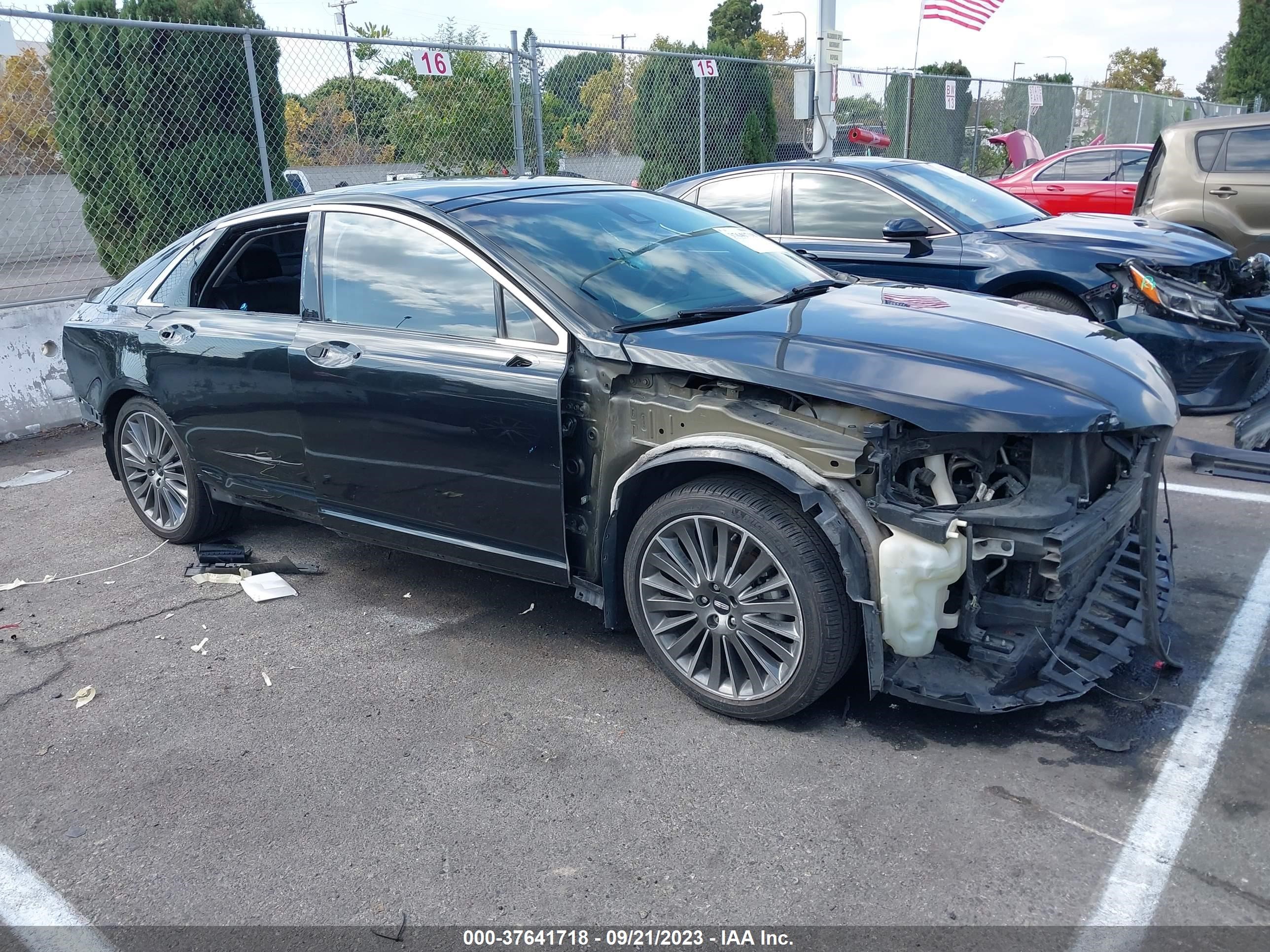 Photo 0 VIN: 3LN6L2LU8DR805645 - LINCOLN MKZ 