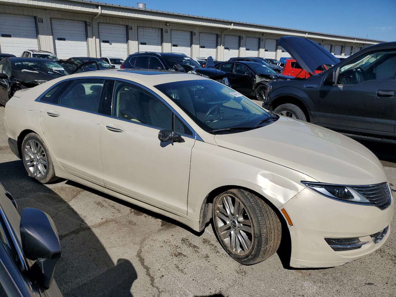 Photo 3 VIN: 3LN6L2LU8ER807915 - LINCOLN MKZ 