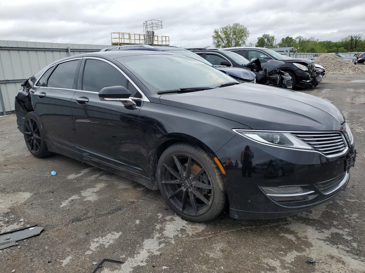 Photo 3 VIN: 3LN6L2LU8GR620869 - LINCOLN MKZ 