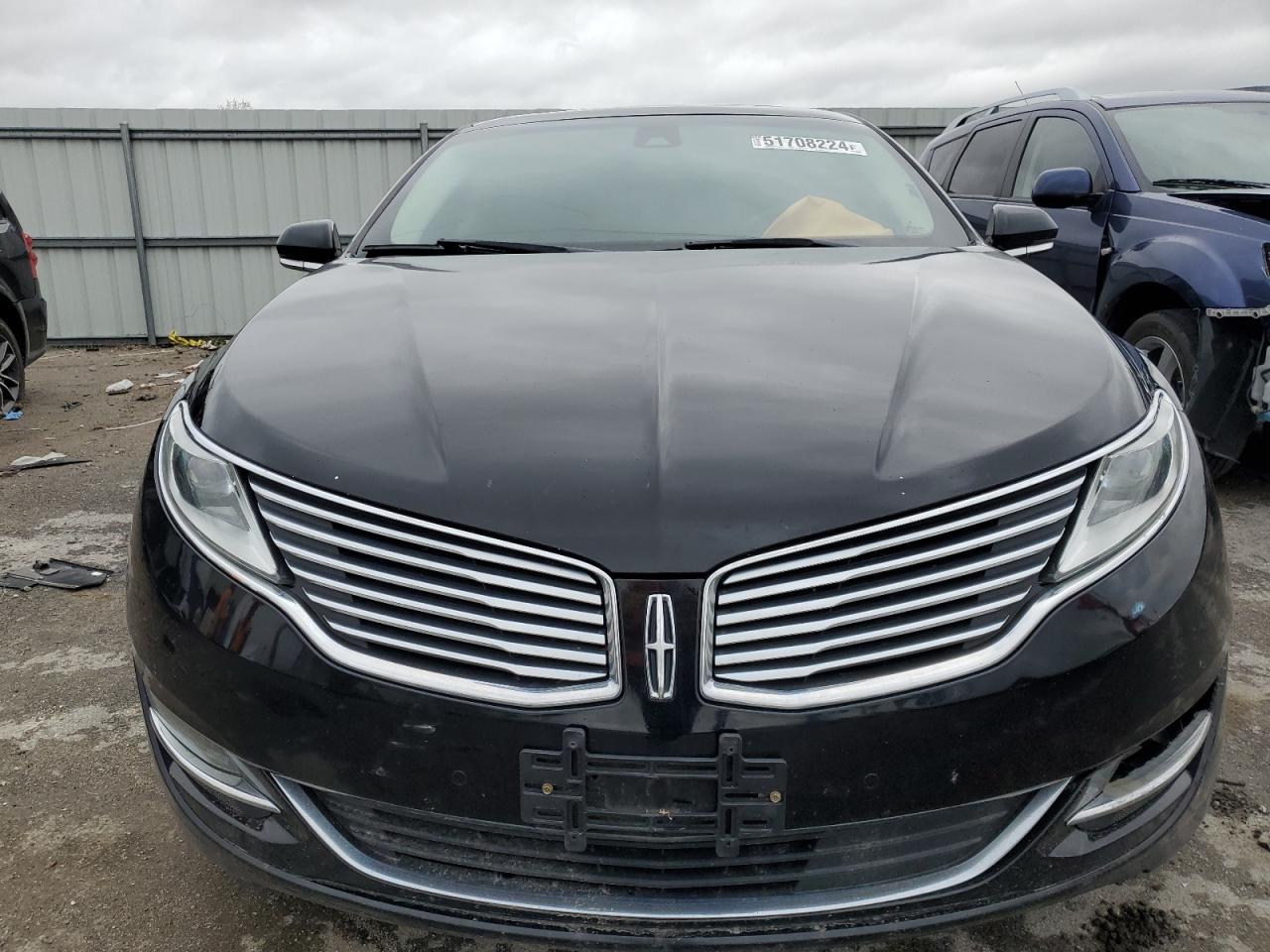 Photo 4 VIN: 3LN6L2LU8GR620869 - LINCOLN MKZ 