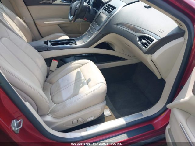 Photo 4 VIN: 3LN6L2LU8GR627501 - LINCOLN MKZ 