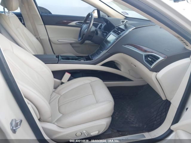 Photo 4 VIN: 3LN6L2LU9FR607756 - LINCOLN MKZ 