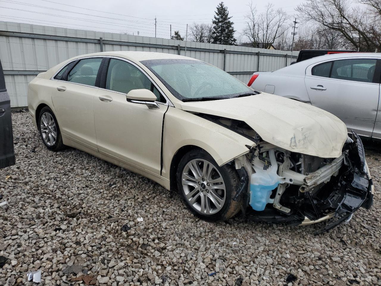 Photo 3 VIN: 3LN6L2LU9FR629403 - LINCOLN MKZ 