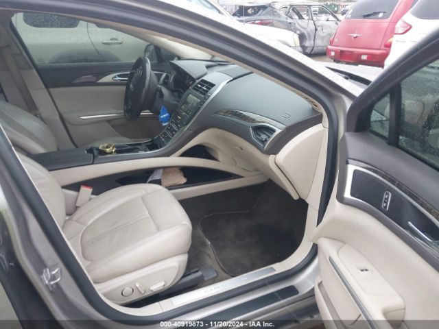 Photo 4 VIN: 3LN6L2LU9GR630505 - LINCOLN MKZ 