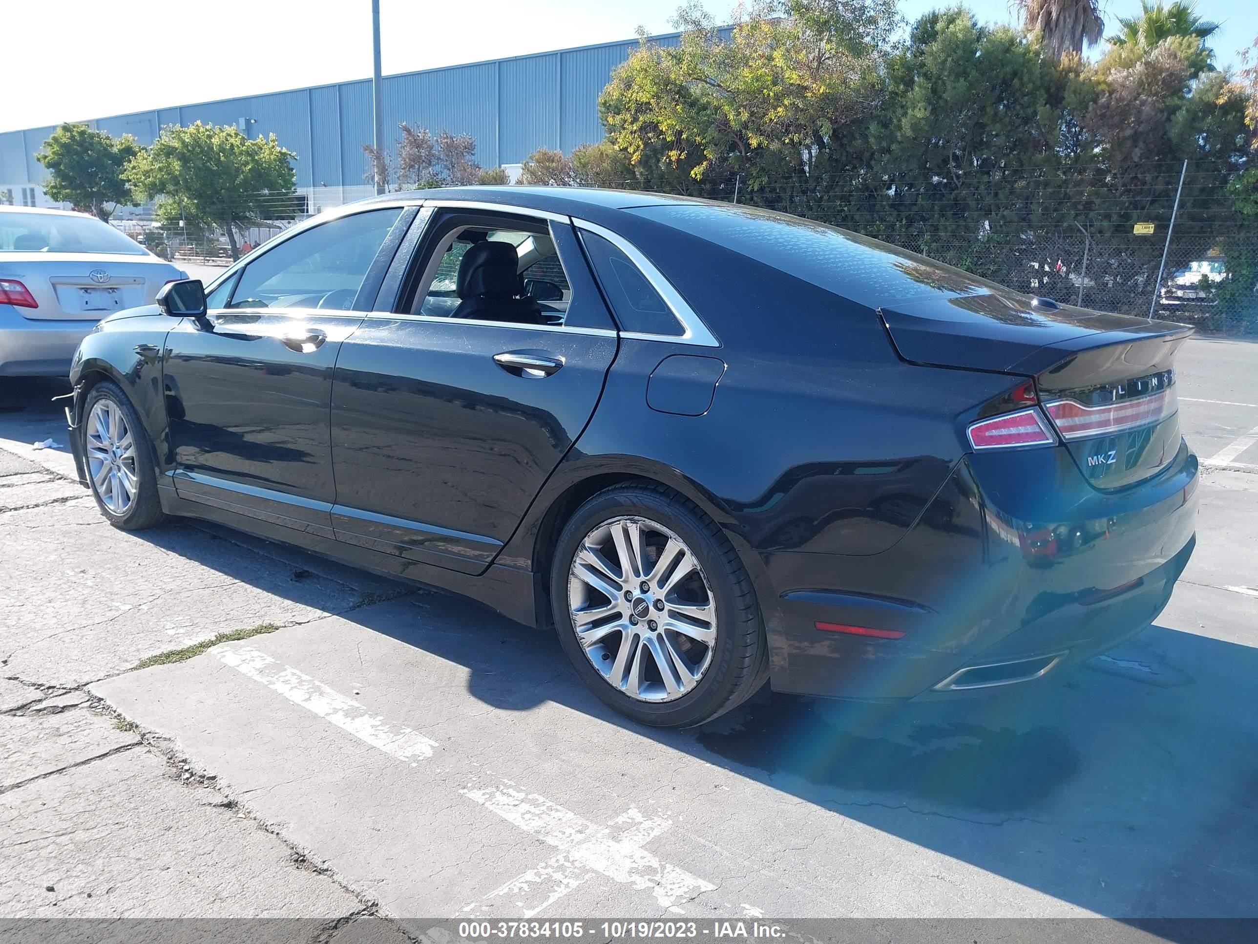 Photo 2 VIN: 3LN6L2LU9GR630603 - LINCOLN MKZ 