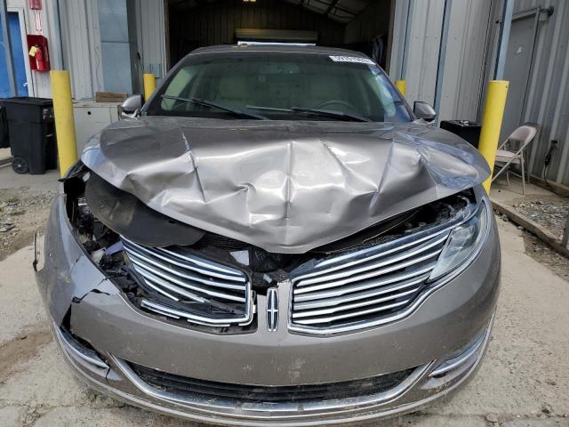 Photo 4 VIN: 3LN6L2LU9GR633808 - LINCOLN MKZ 