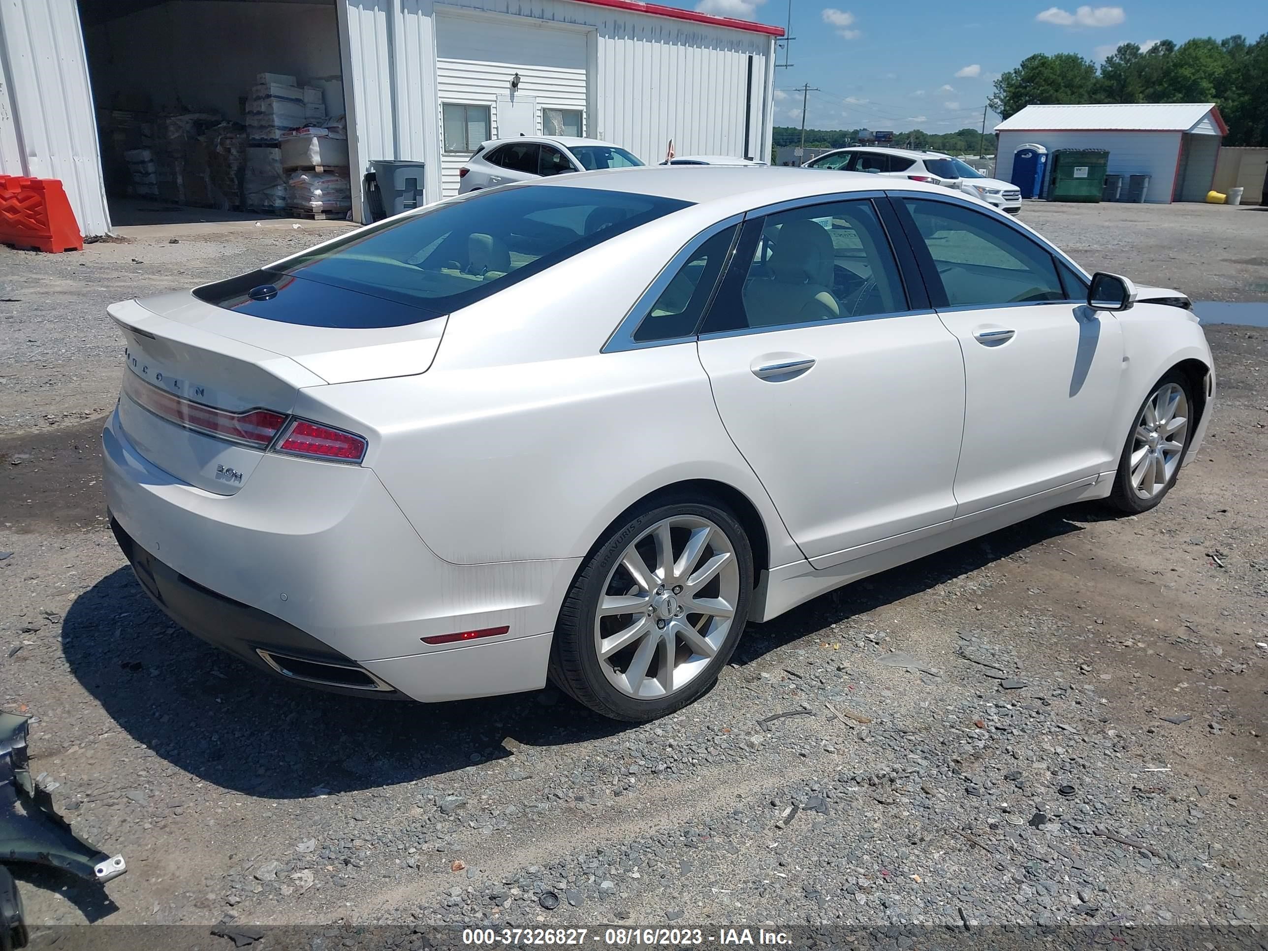 Photo 3 VIN: 3LN6L2LUXFR600914 - LINCOLN MKZ 