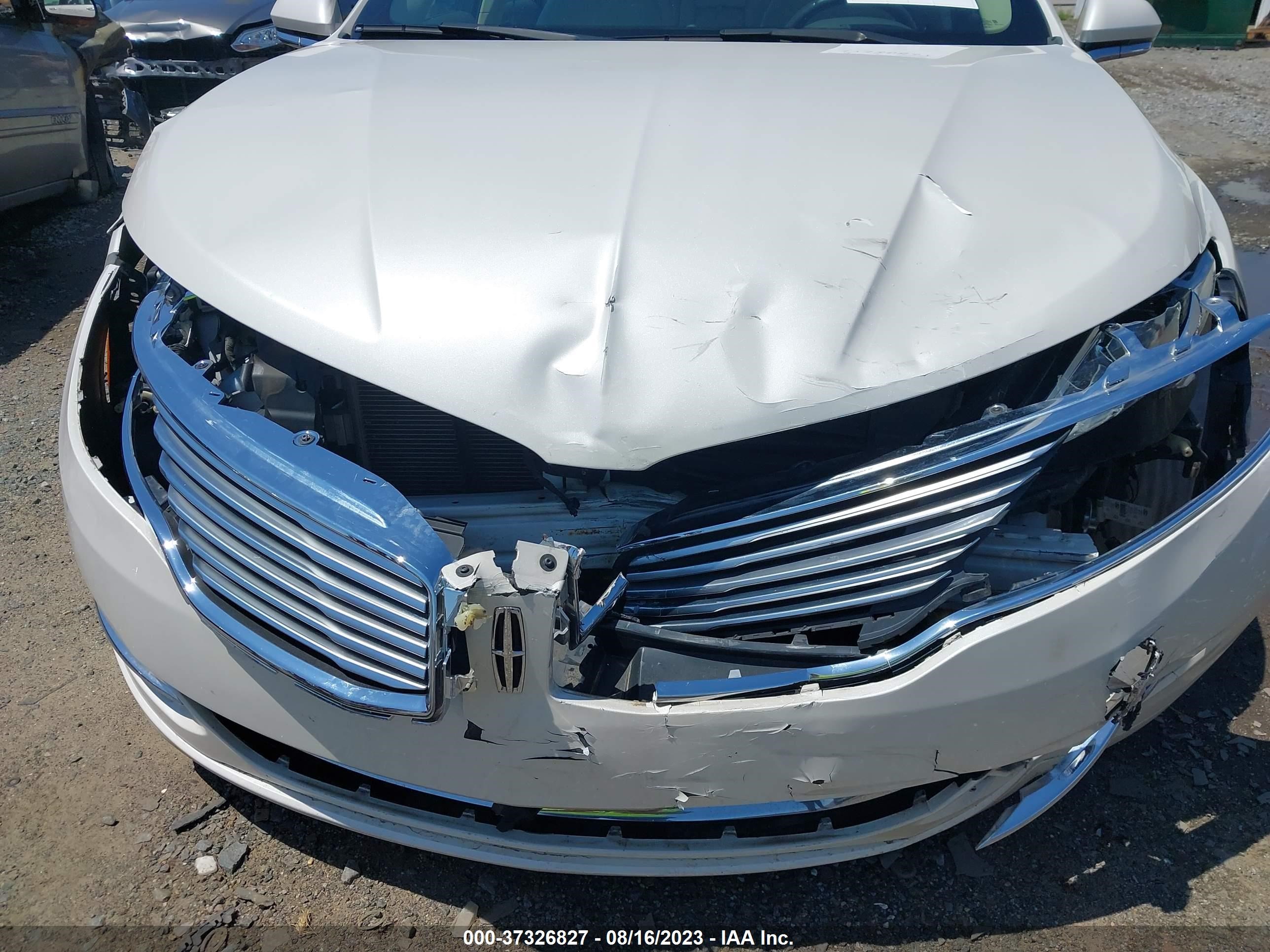 Photo 5 VIN: 3LN6L2LUXFR600914 - LINCOLN MKZ 