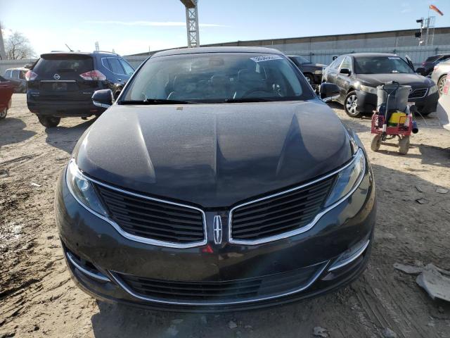 Photo 4 VIN: 3LN6L2M90GR622206 - LINCOLN MKZ BLACK 