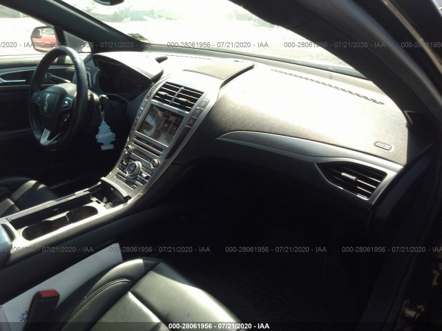 Photo 4 VIN: 3LN6L5A90HR618342 - LINCOLN MKZ PREMIE 