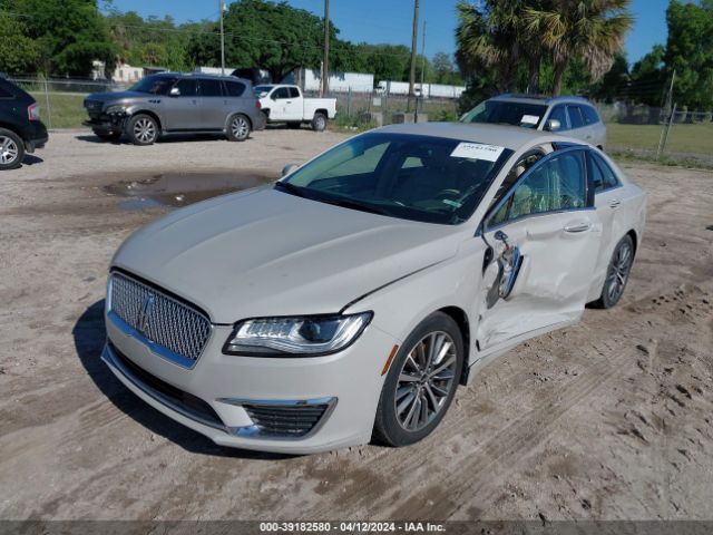 Photo 1 VIN: 3LN6L5A90LR618074 - LINCOLN MKZ 