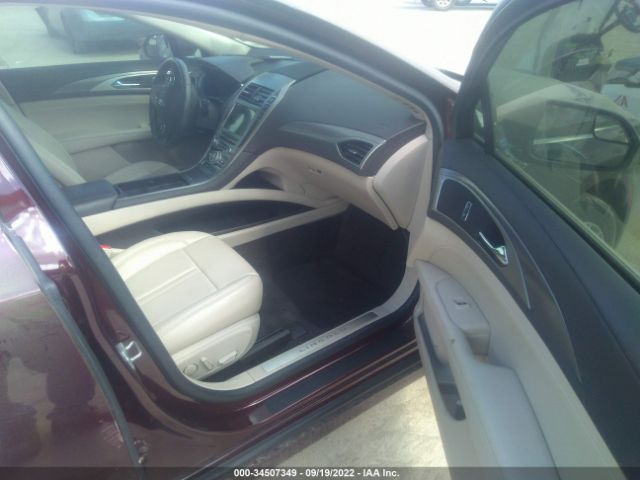 Photo 4 VIN: 3LN6L5A92JR604724 - LINCOLN MKZ 