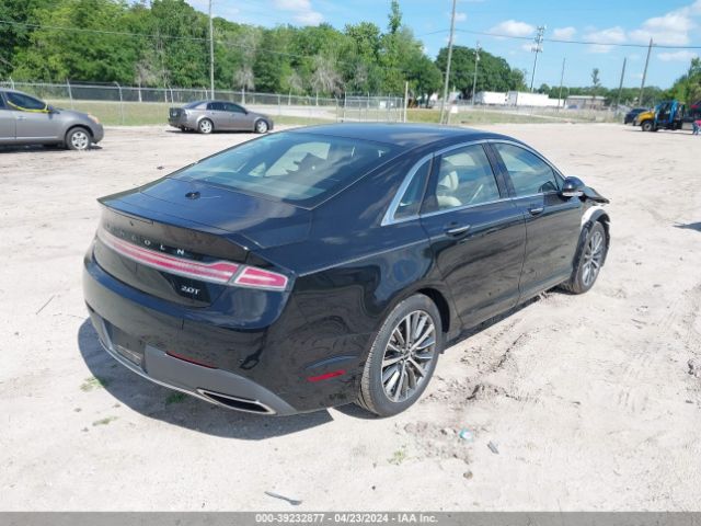 Photo 3 VIN: 3LN6L5A96JR609358 - LINCOLN MKZ 