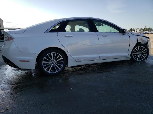 Photo 2 VIN: 3LN6L5A98LR605752 - LINCOLN MKZ 