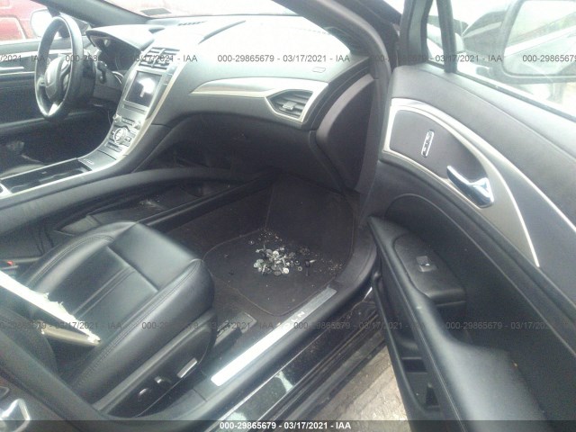 Photo 4 VIN: 3LN6L5A99KR631825 - LINCOLN MKZ 