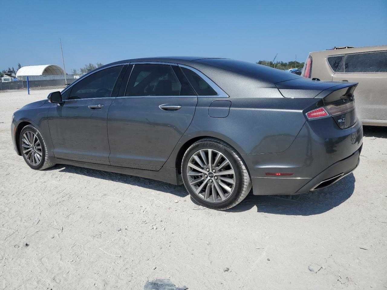 Photo 1 VIN: 3LN6L5A99LR608756 - LINCOLN MKZ 