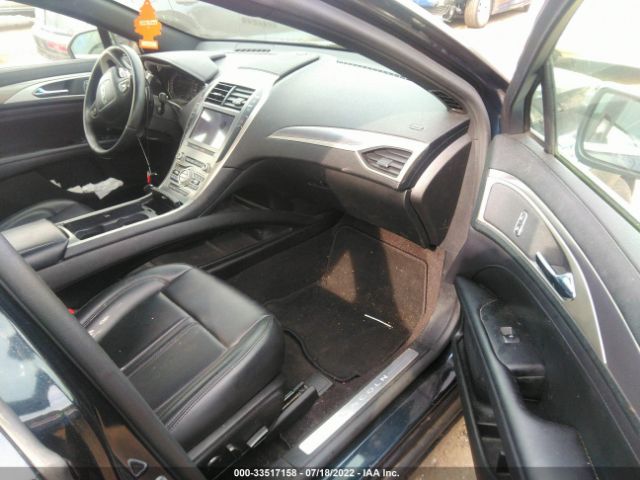 Photo 4 VIN: 3LN6L5B98LR622095 - LINCOLN MKZ 