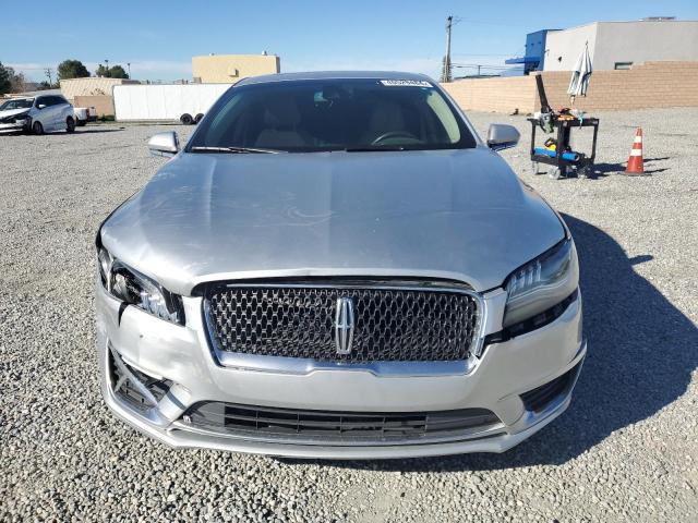 Photo 4 VIN: 3LN6L5C90KR608480 - LINCOLN MKZ 