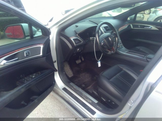 Photo 4 VIN: 3LN6L5C91HR614099 - LINCOLN MKZ 