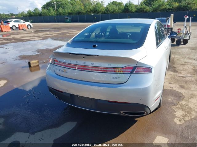 Photo 3 VIN: 3LN6L5C92KR632635 - LINCOLN MKZ 