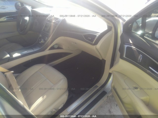 Photo 4 VIN: 3LN6L5C96HR618603 - LINCOLN MKZ 