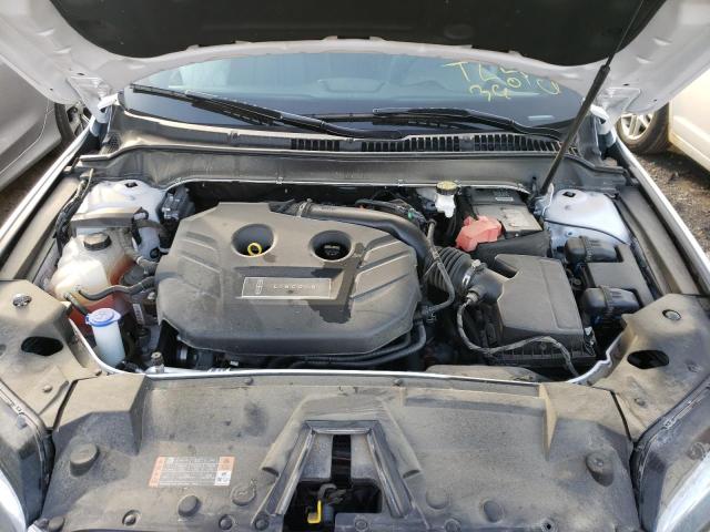 Photo 6 VIN: 3LN6L5C9XKR608289 - LINCOLN MKZ RESERV 