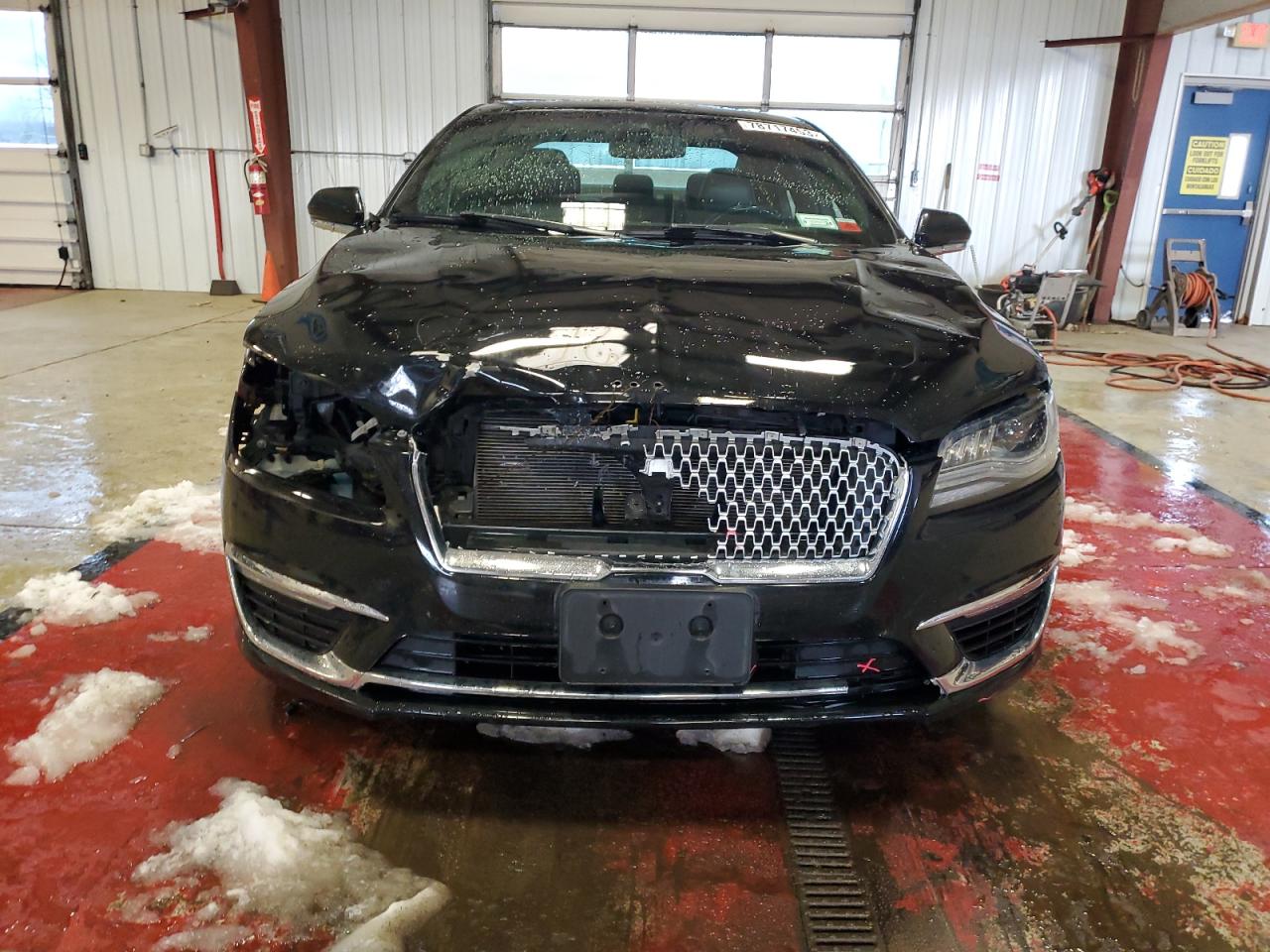 Photo 4 VIN: 3LN6L5CC0HR619774 - LINCOLN MKZ 