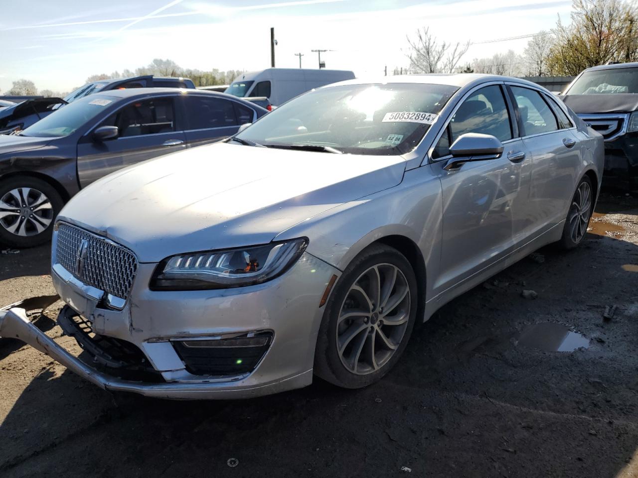 Photo 0 VIN: 3LN6L5D93KR624087 - LINCOLN MKZ 