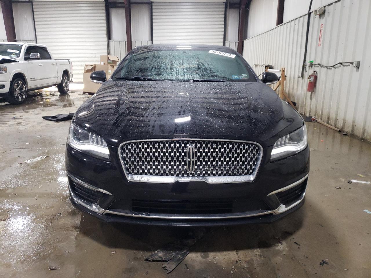 Photo 4 VIN: 3LN6L5D9XJR625719 - LINCOLN MKZ 