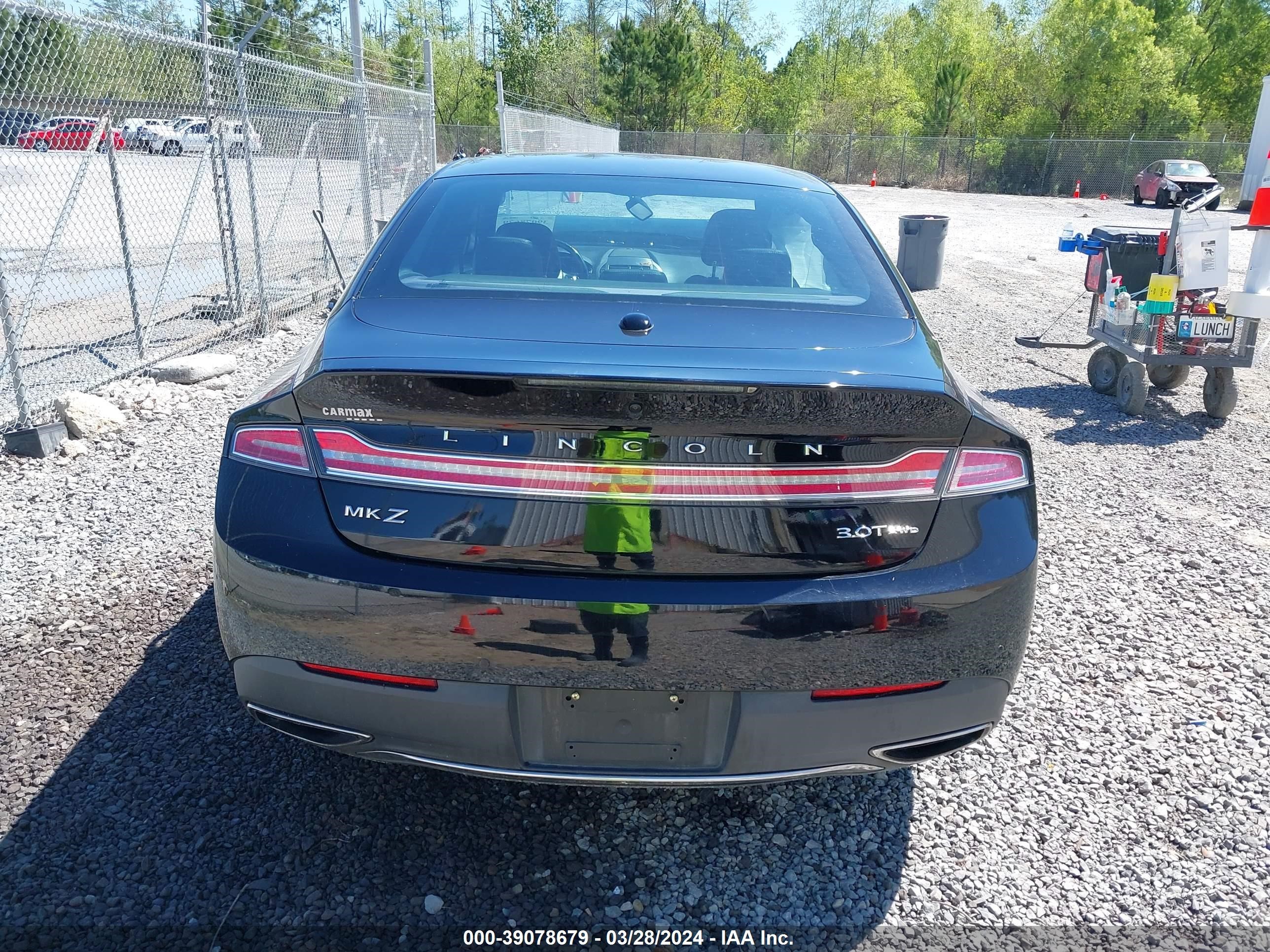 Photo 15 VIN: 3LN6L5DC5HR613094 - LINCOLN MKZ 