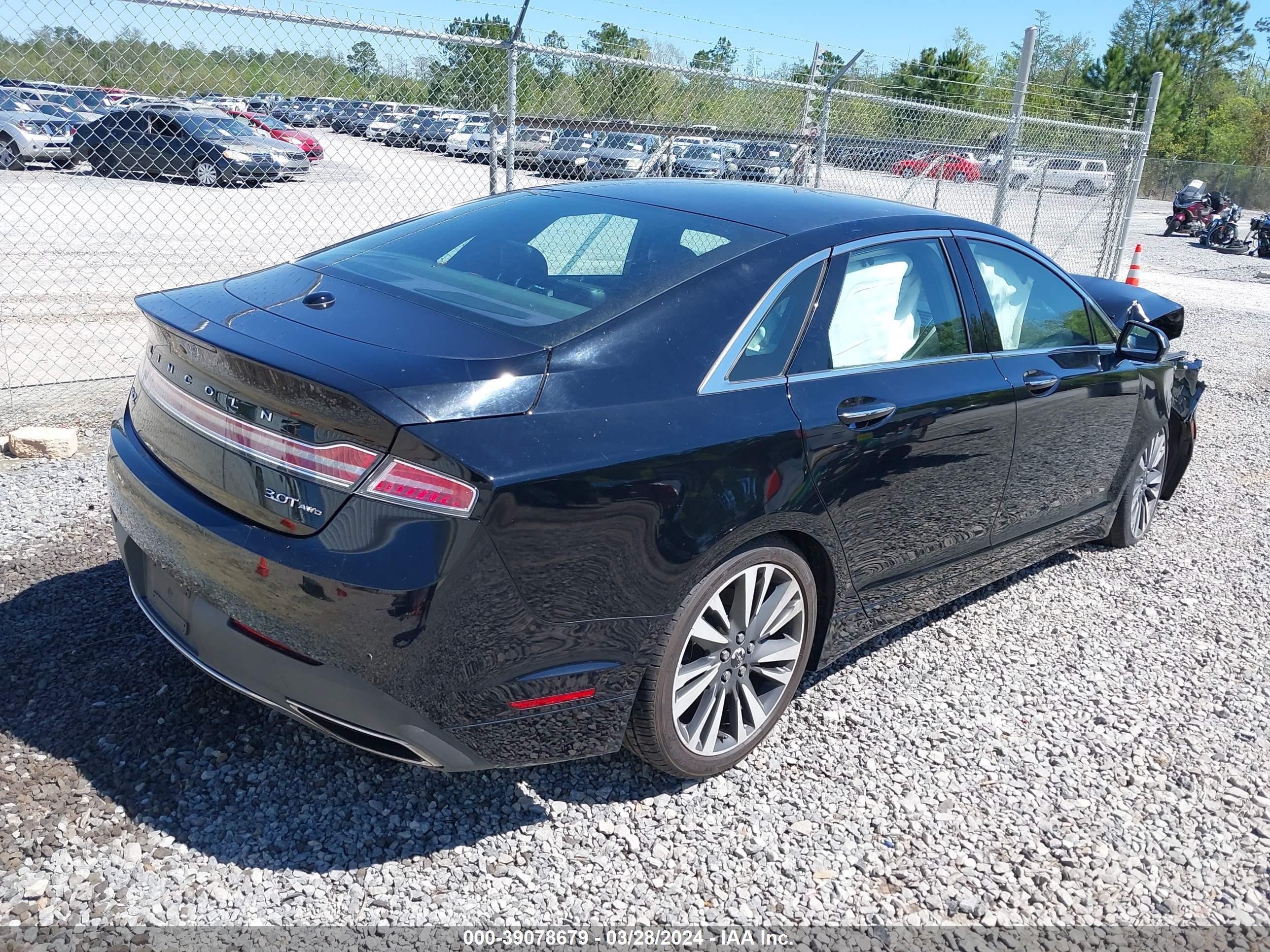 Photo 3 VIN: 3LN6L5DC5HR613094 - LINCOLN MKZ 