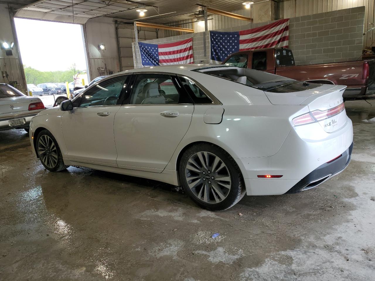 Photo 1 VIN: 3LN6L5E91HR601687 - LINCOLN MKZ 