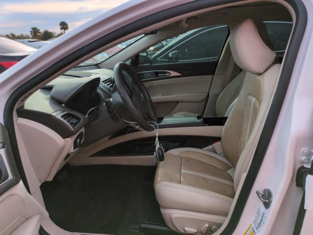 Photo 6 VIN: 3LN6L5E92LR610827 - LINCOLN MKZ RESERV 