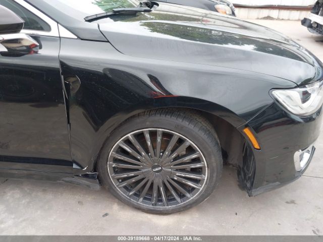 Photo 5 VIN: 3LN6L5E93HR650700 - LINCOLN MKZ 