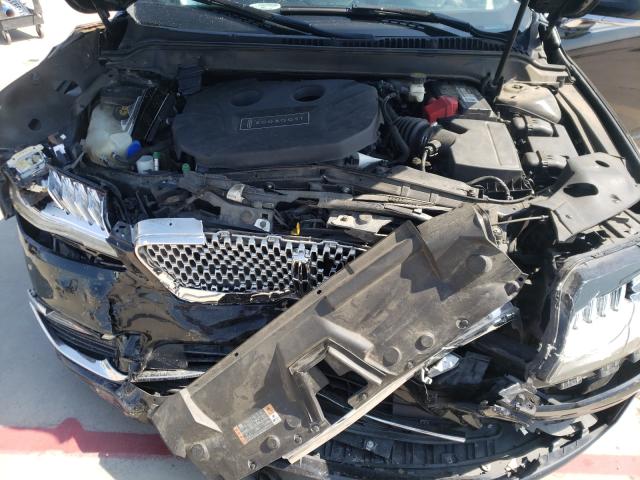 Photo 6 VIN: 3LN6L5E94HR615485 - LINCOLN MKZ RESERV 