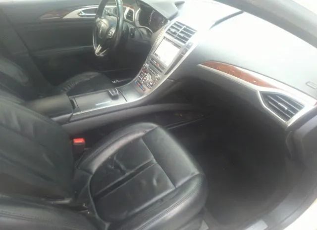 Photo 4 VIN: 3LN6L5E94JR600197 - LINCOLN MKZ 