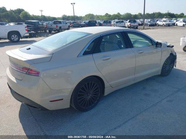 Photo 3 VIN: 3LN6L5E95JR600113 - LINCOLN MKZ 