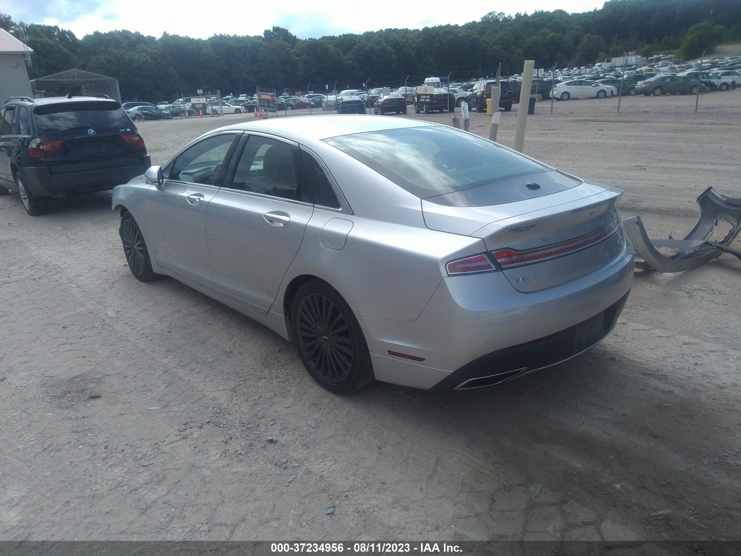 Photo 2 VIN: 3LN6L5E96HR655082 - LINCOLN MKZ 