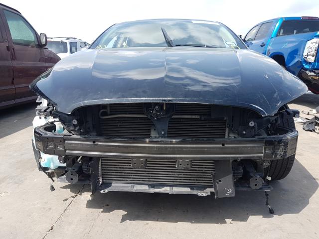 Photo 8 VIN: 3LN6L5E98HR620401 - LINCOLN MKZ 