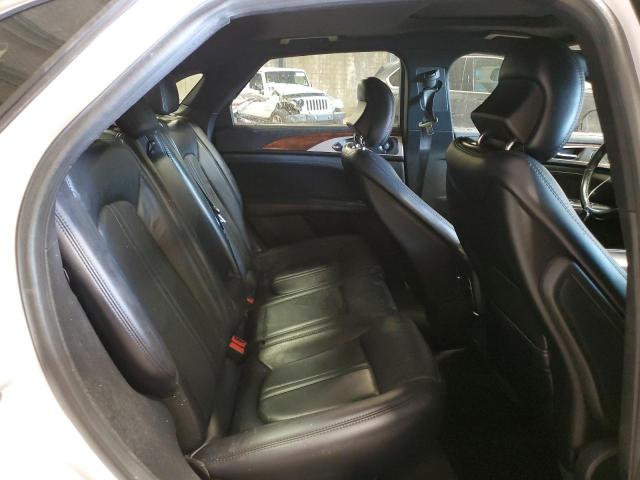 Photo 9 VIN: 3LN6L5E98JR628861 - LINCOLN MKZ RESERV 