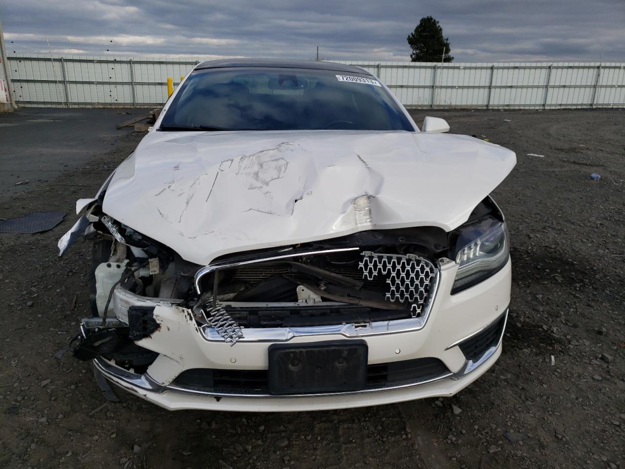 Photo 4 VIN: 3LN6L5F90HR600349 - LINCOLN MKZ 