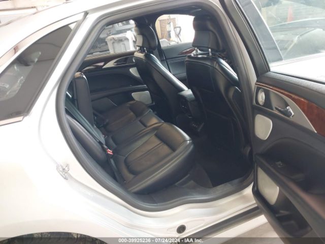 Photo 7 VIN: 3LN6L5F90KR621385 - LINCOLN MKZ 