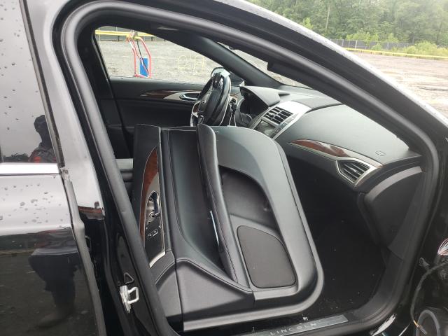 Photo 3 VIN: 3LN6L5F91HR621940 - LINCOLN MKZ 